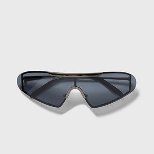 ZARA UV SPORTS SUNGLASSES 😎  BRAND NEW WITH TAGS & CASE